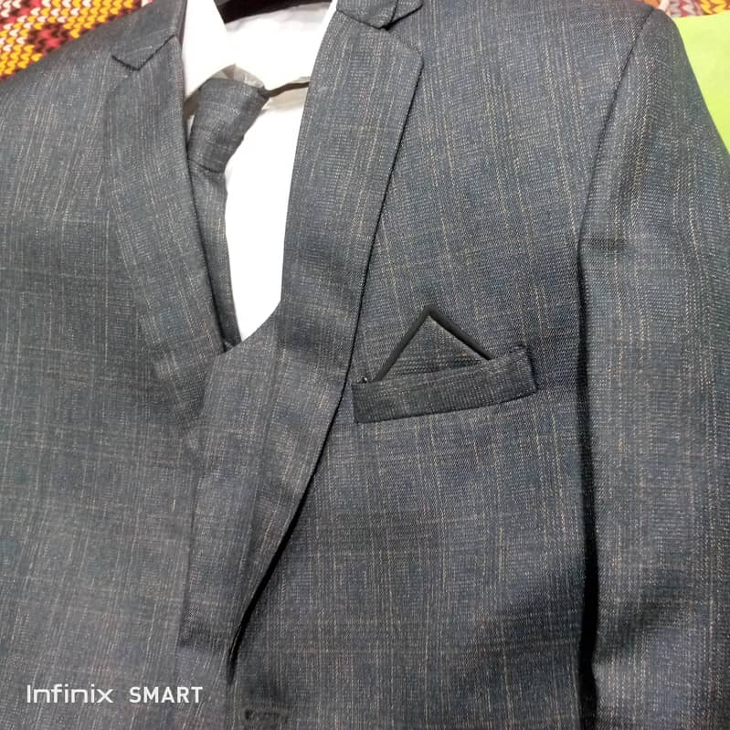 pent coat 26# 9