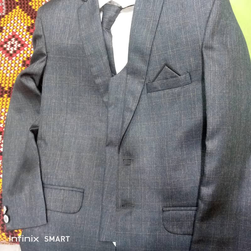 pent coat 26# 11
