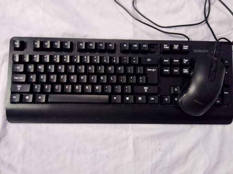 SANGEE KEYBOARD WITH MOUSE BEST CONDITION  FULL NEW LUCK 1