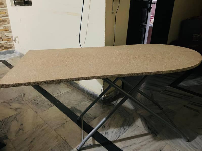 Iron Stand 3