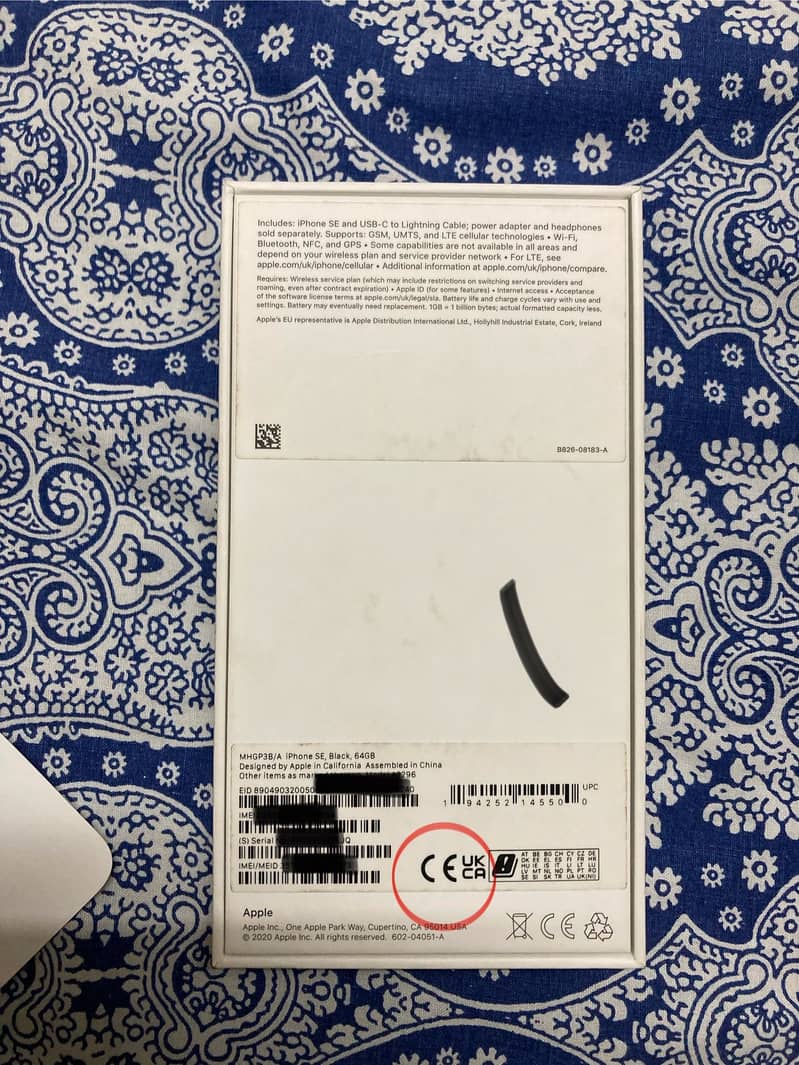 iPhone SE 2020 3