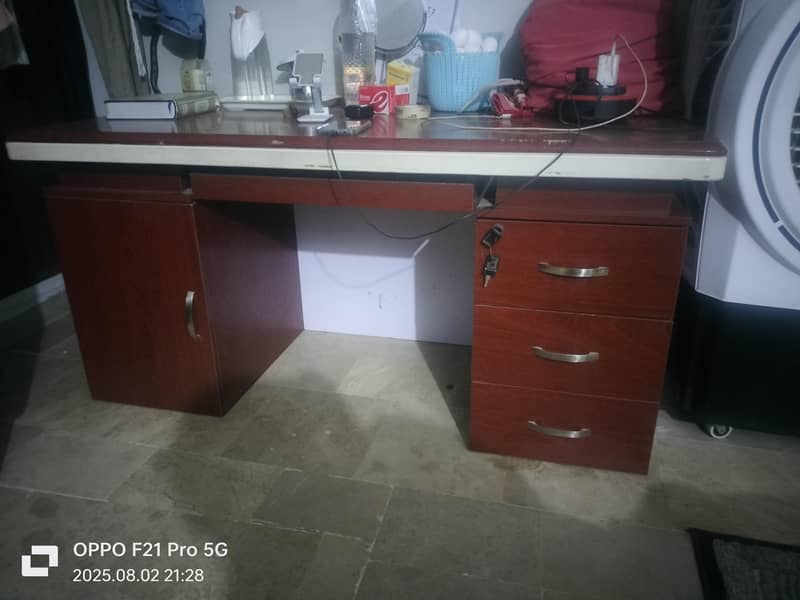 office table 0