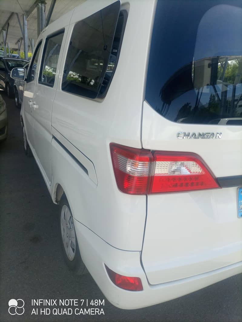 Changan carvan apv 10