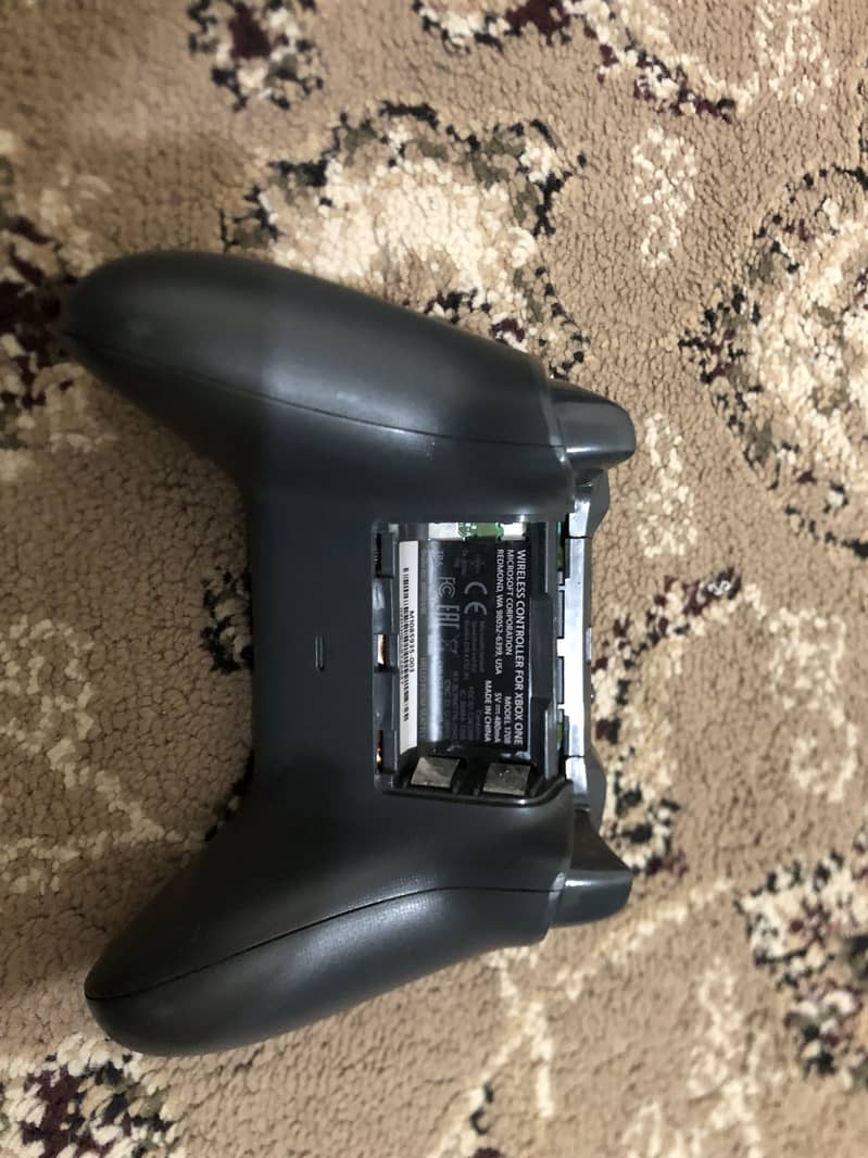 Xbox one X 4