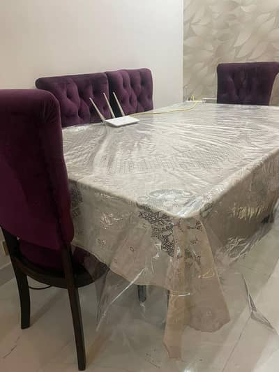 dinning table