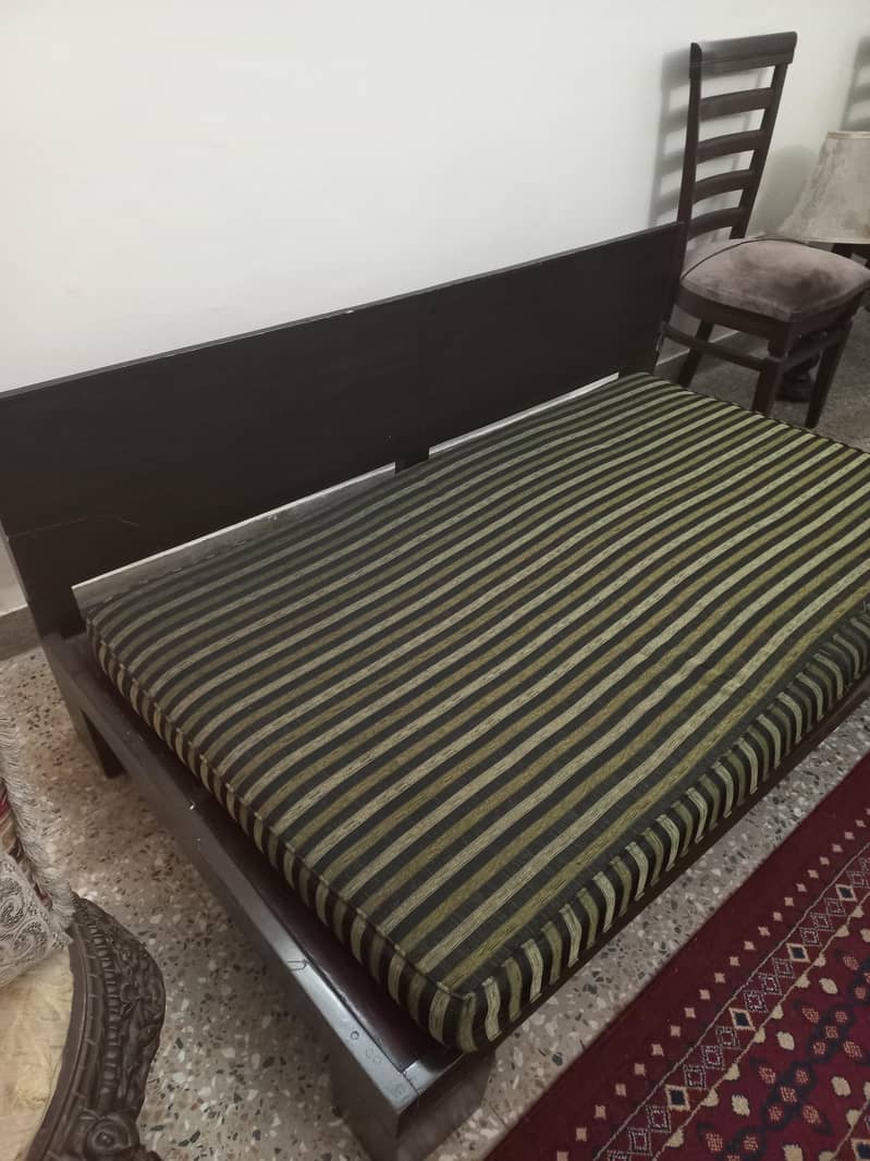 Comfortable Settee 1