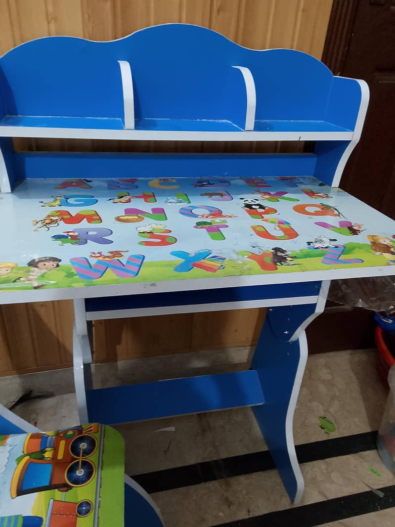 Kids study table 2