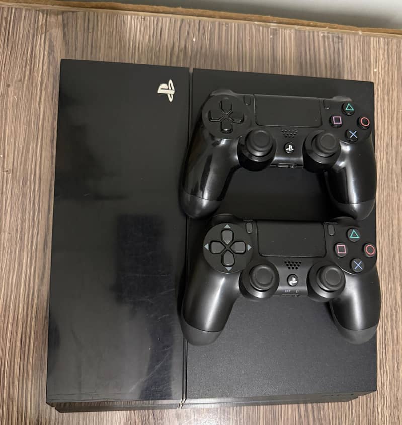 PS4 Console 0