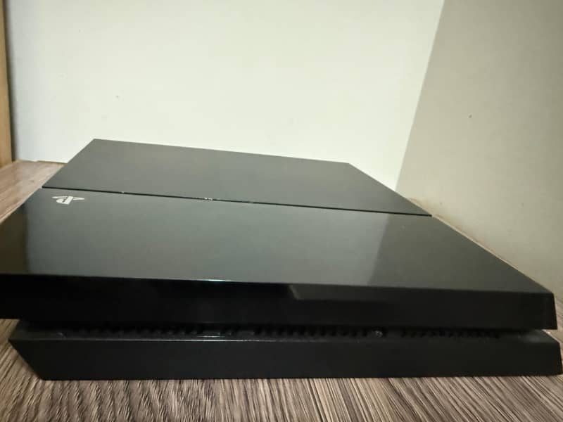 PS4 Console 7