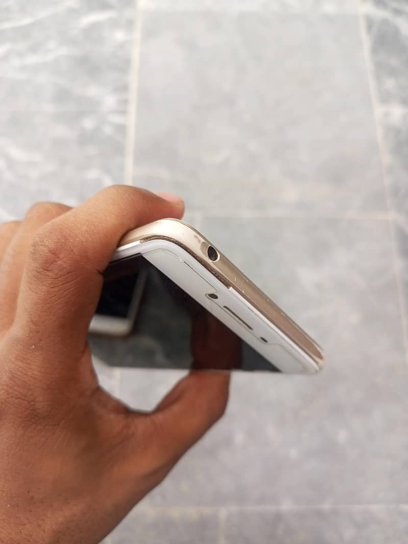 oppo A37f 3