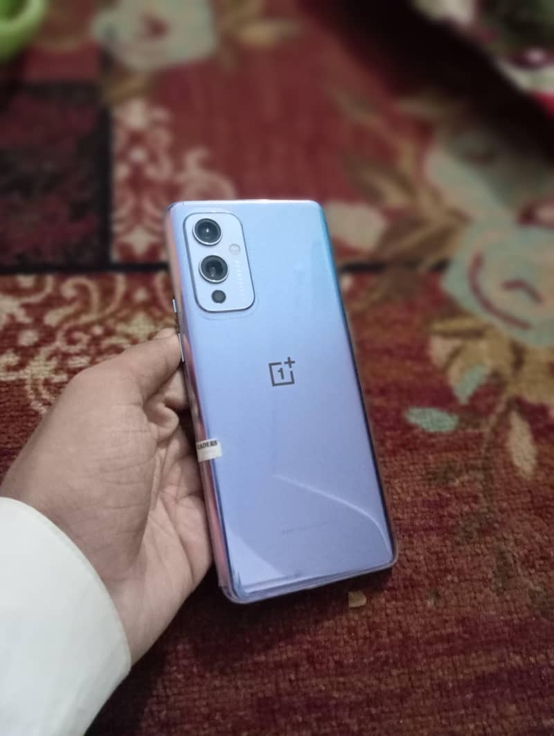 OnePlus 9 0