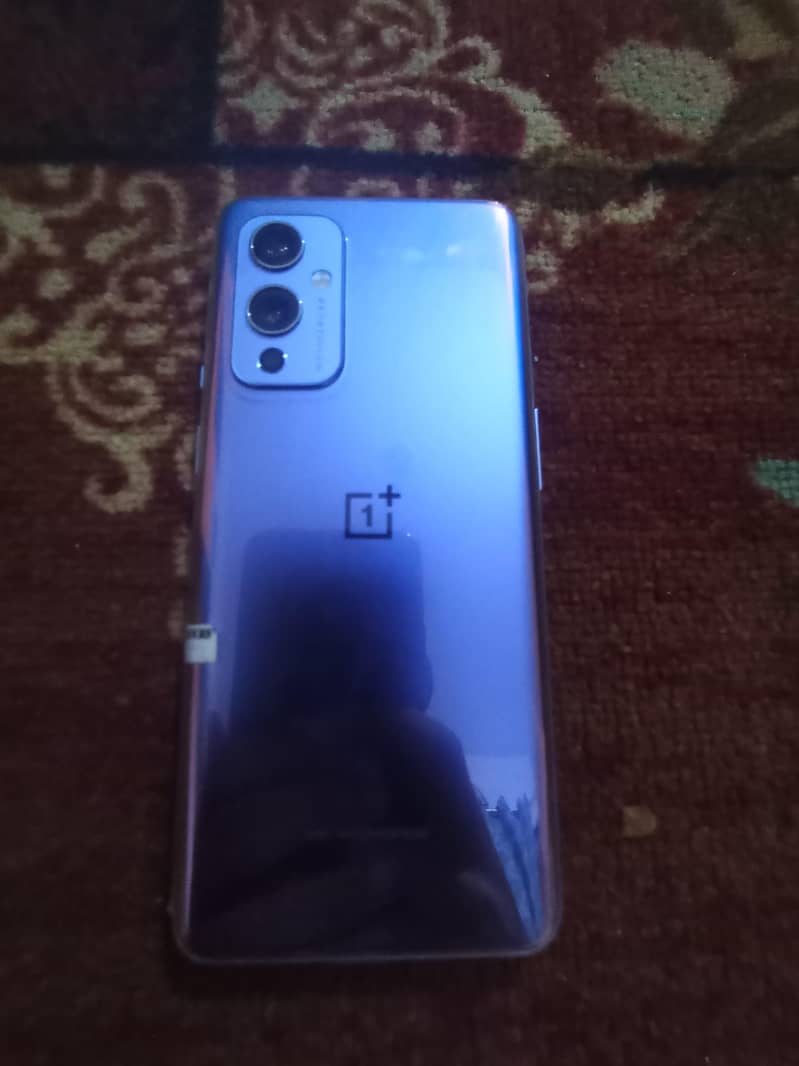 OnePlus 9 6