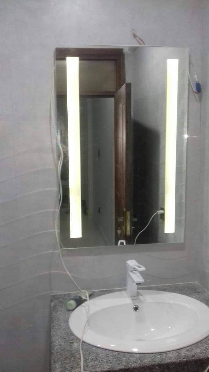 LED Mirror 12