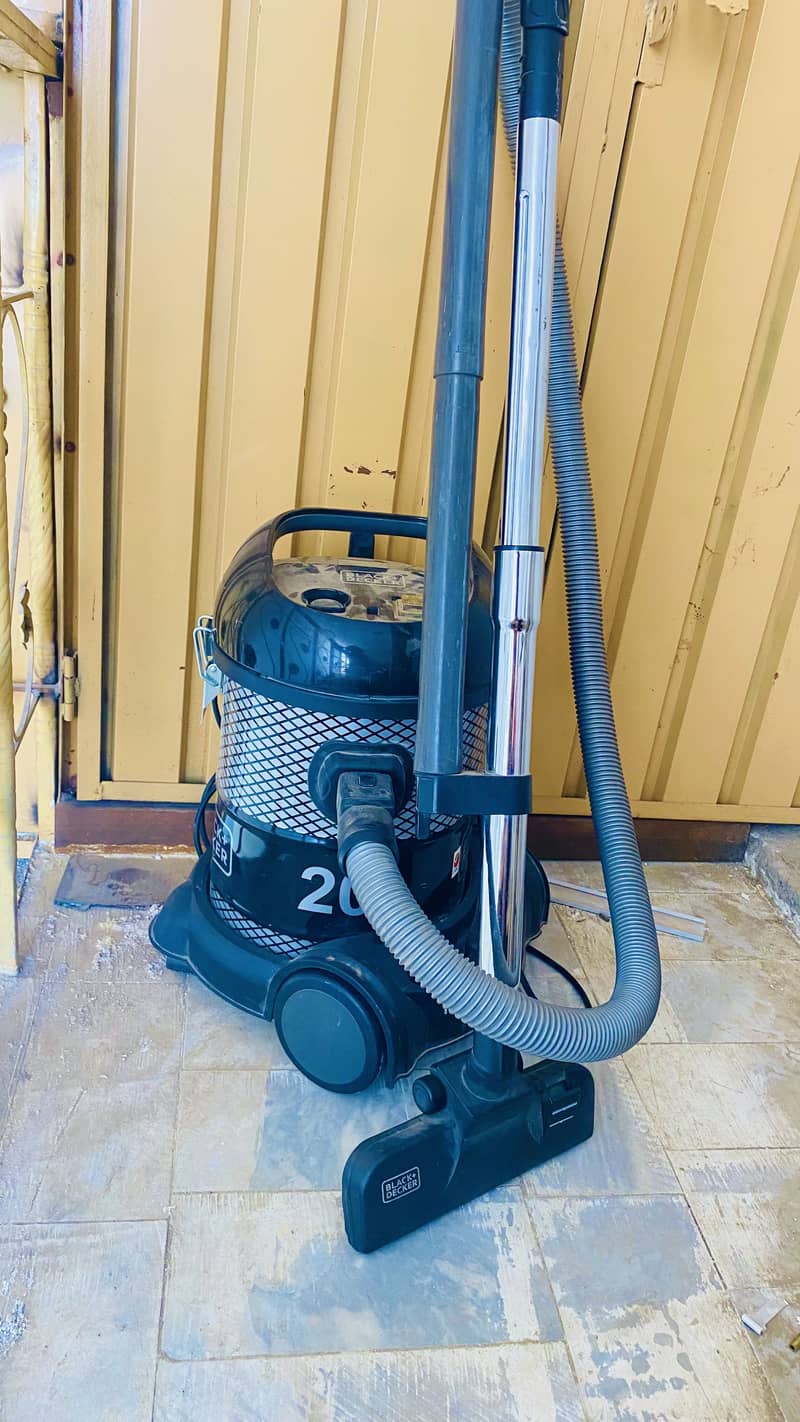 Vacuum cleaner 4