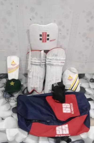 Used Sport kit| all items| FREE chest pad&cricket bag| without gloves