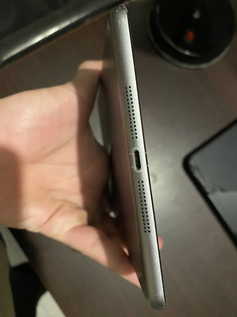 Ipad Mini 2 Cellular Version. 2