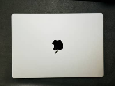 MacBook Pro M1 14" – 16GB 512GB | 10/10 Condition