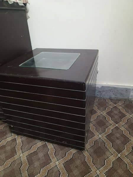 two coffee tables 3
