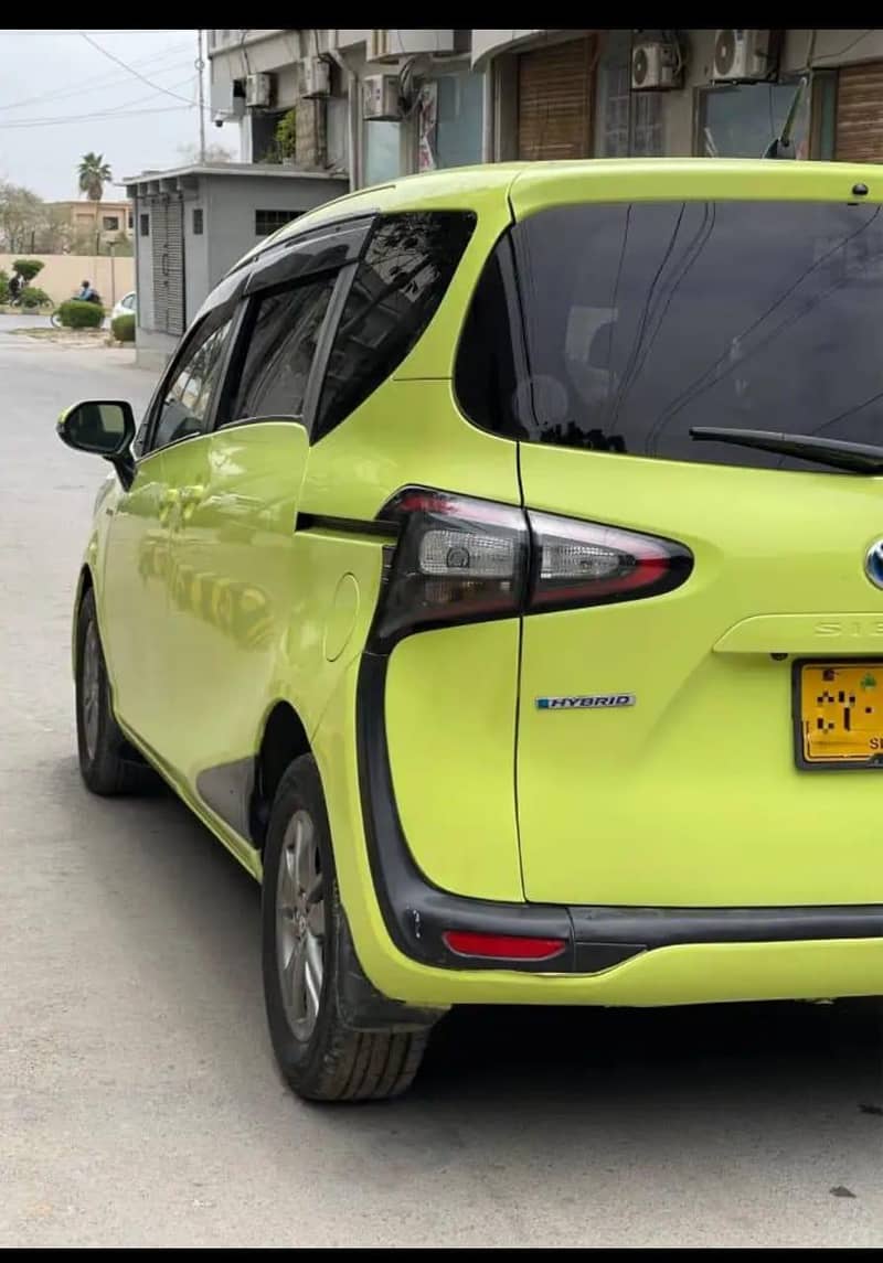 Toyota Sienta 2015/20 4