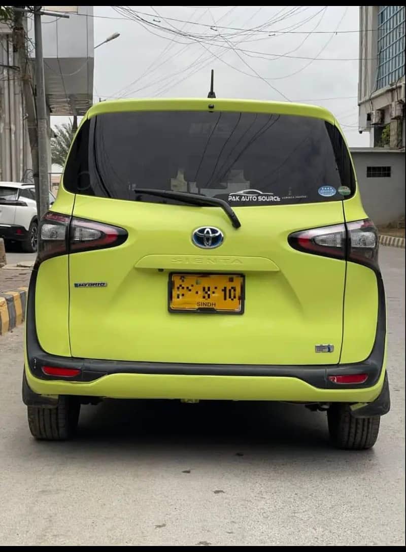 Toyota Sienta 2015/20 5