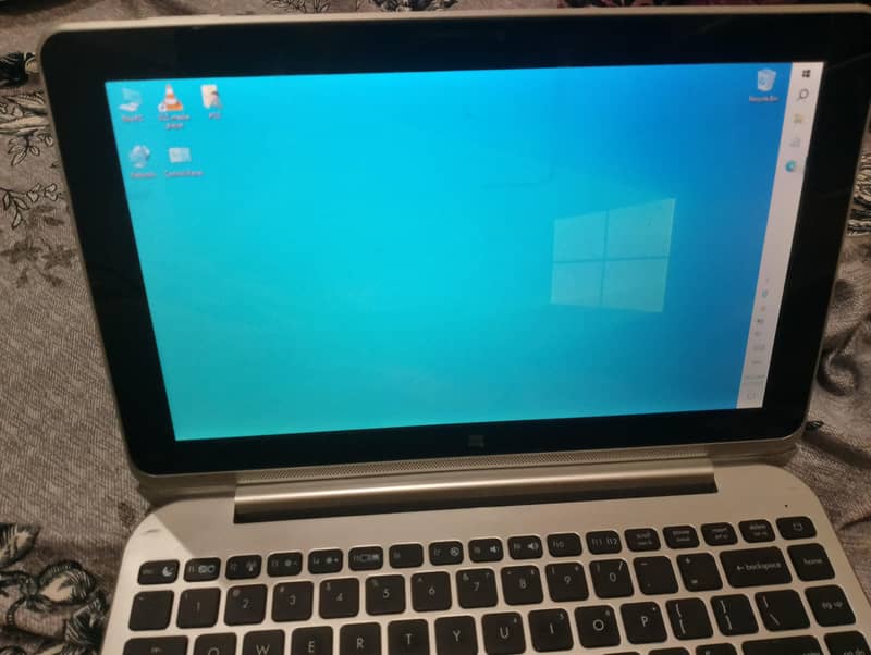 laptop 1