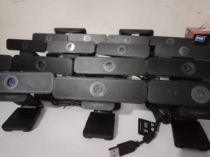 logitech c925 webcam 0
