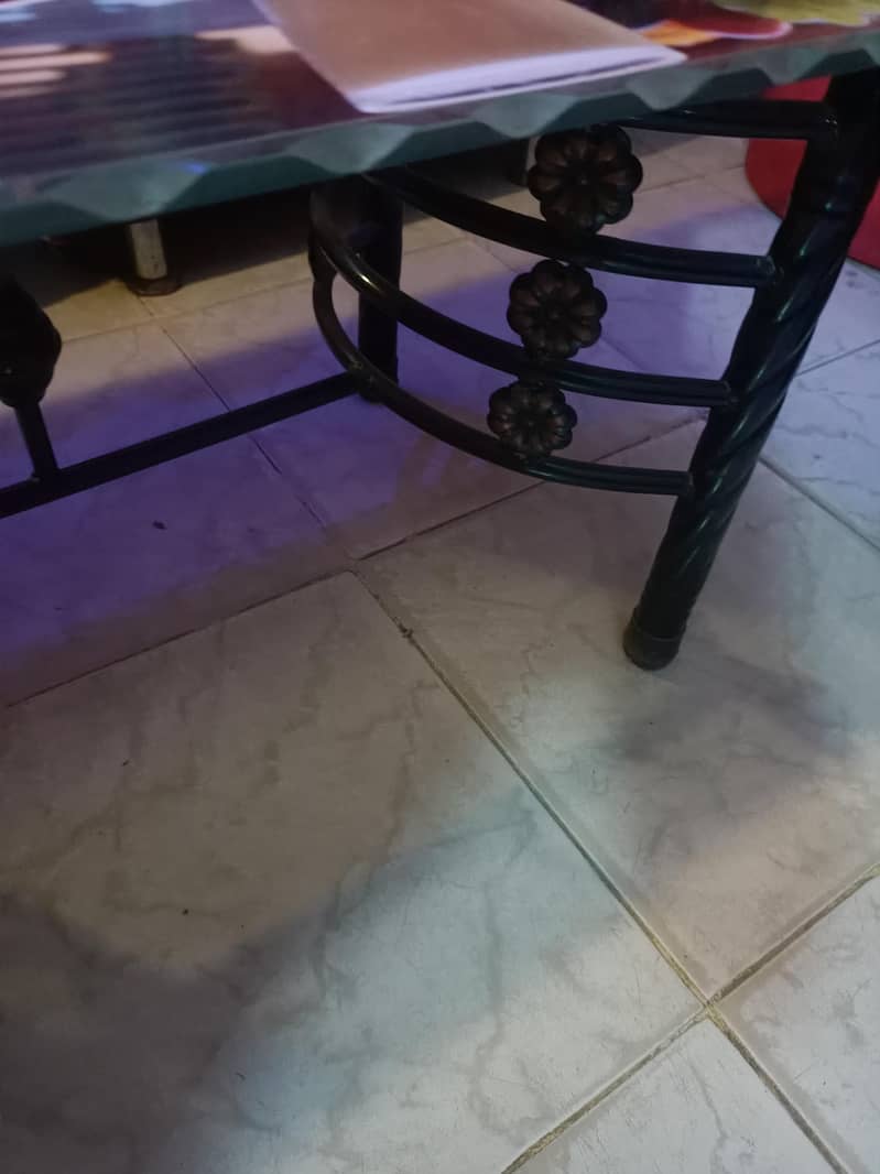 centre Table attractive mint condition 6