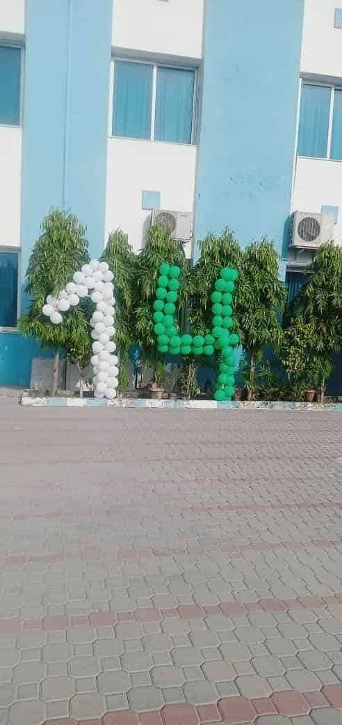 14 august balloon decor 2