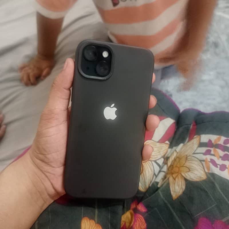 iiphone 15 plus 9