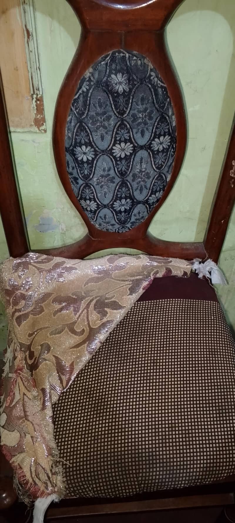 dining table with chairs 1