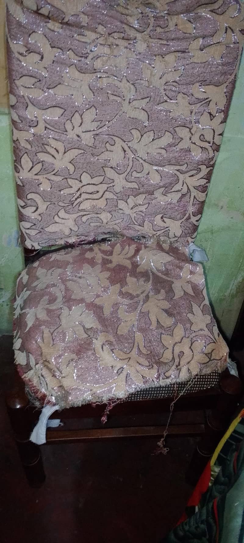 dining table with chairs 4