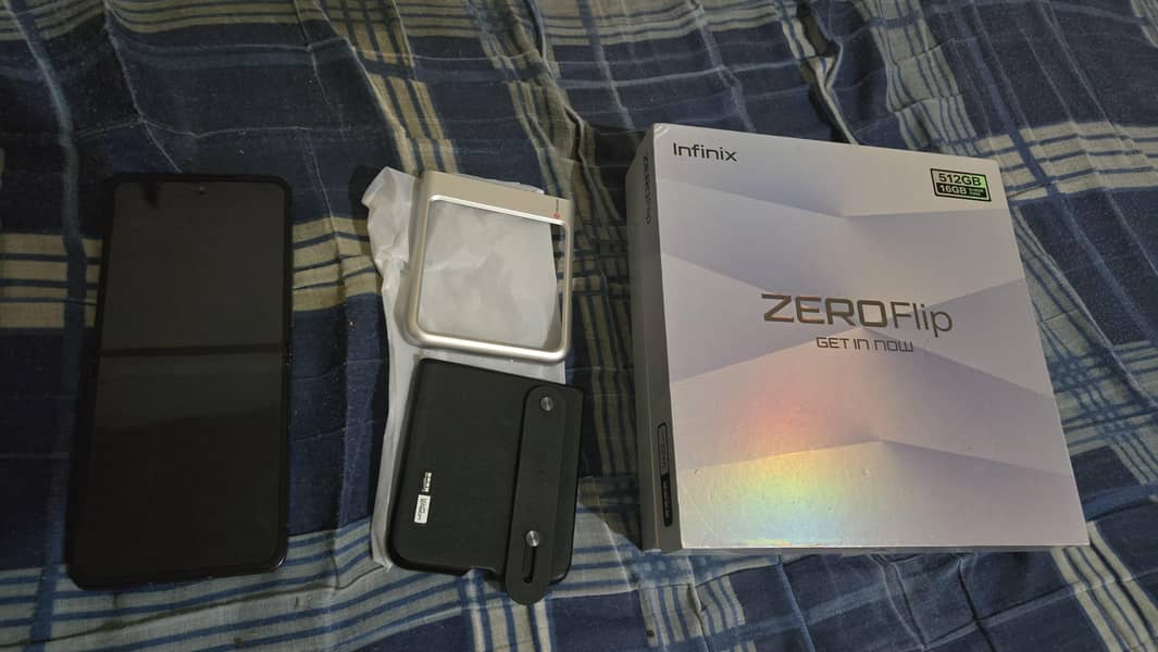 Infinix zero flip 5