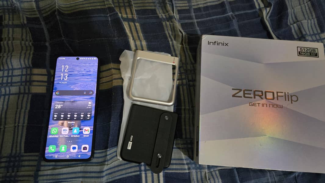Infinix zero flip 6