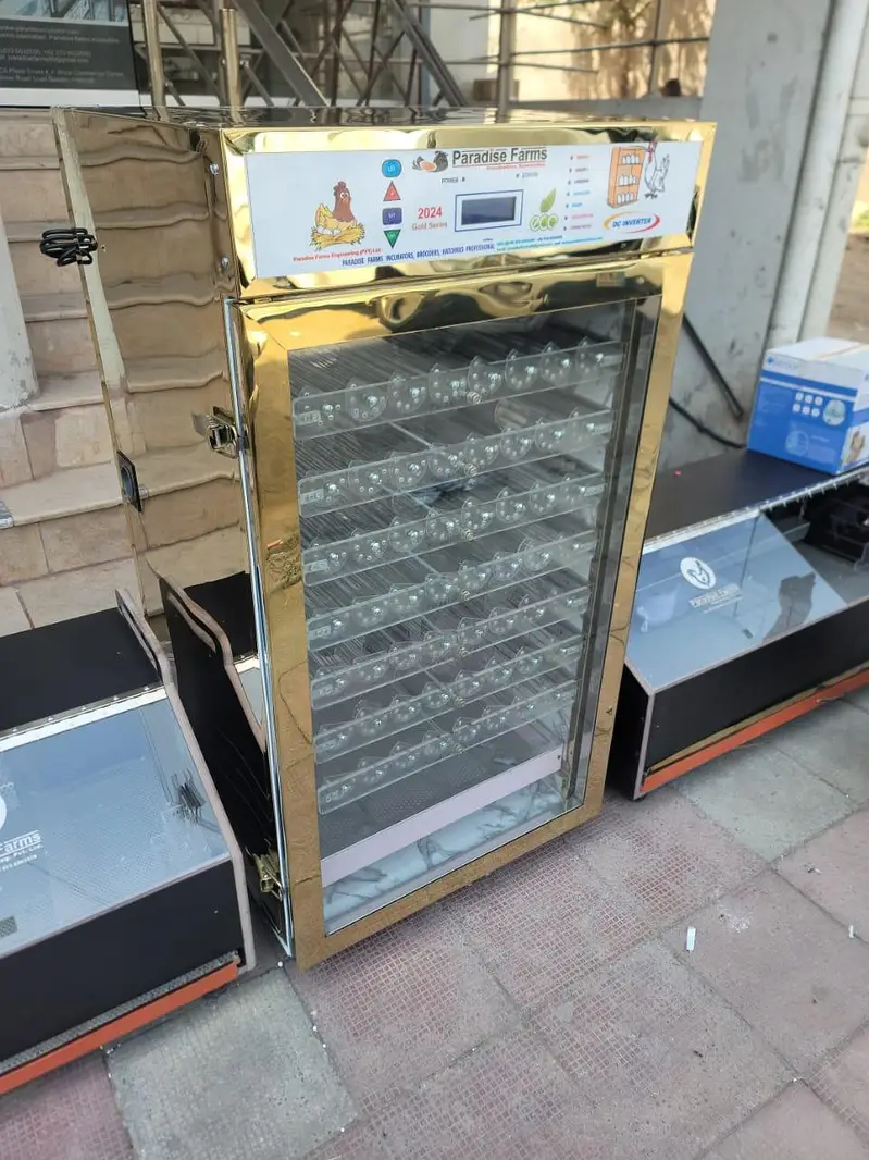 incubator 140 eggs capacity fully automatic invertor technology — photo 3