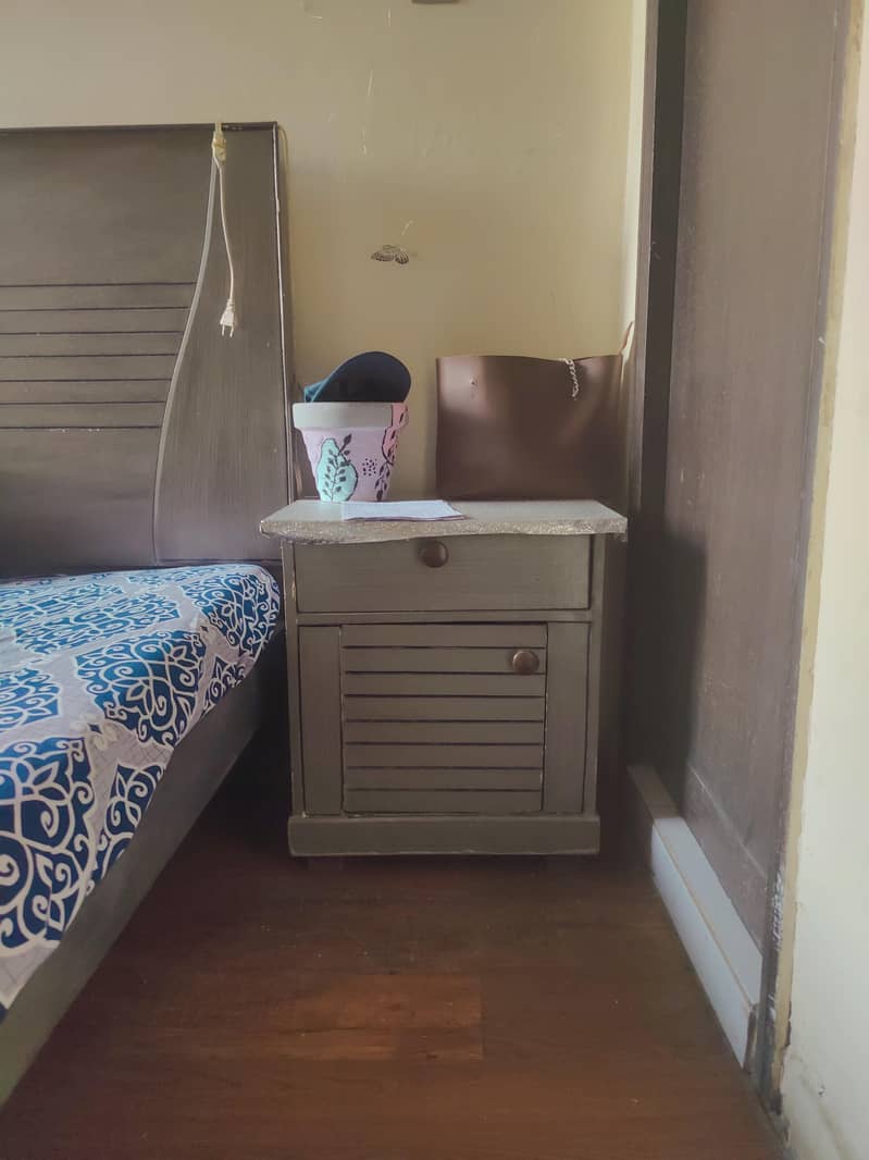 king bed 0