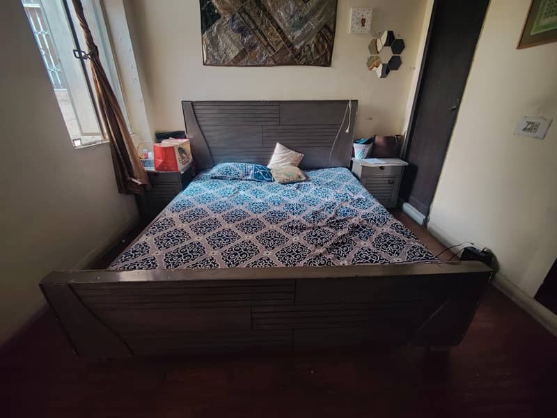king bed 2