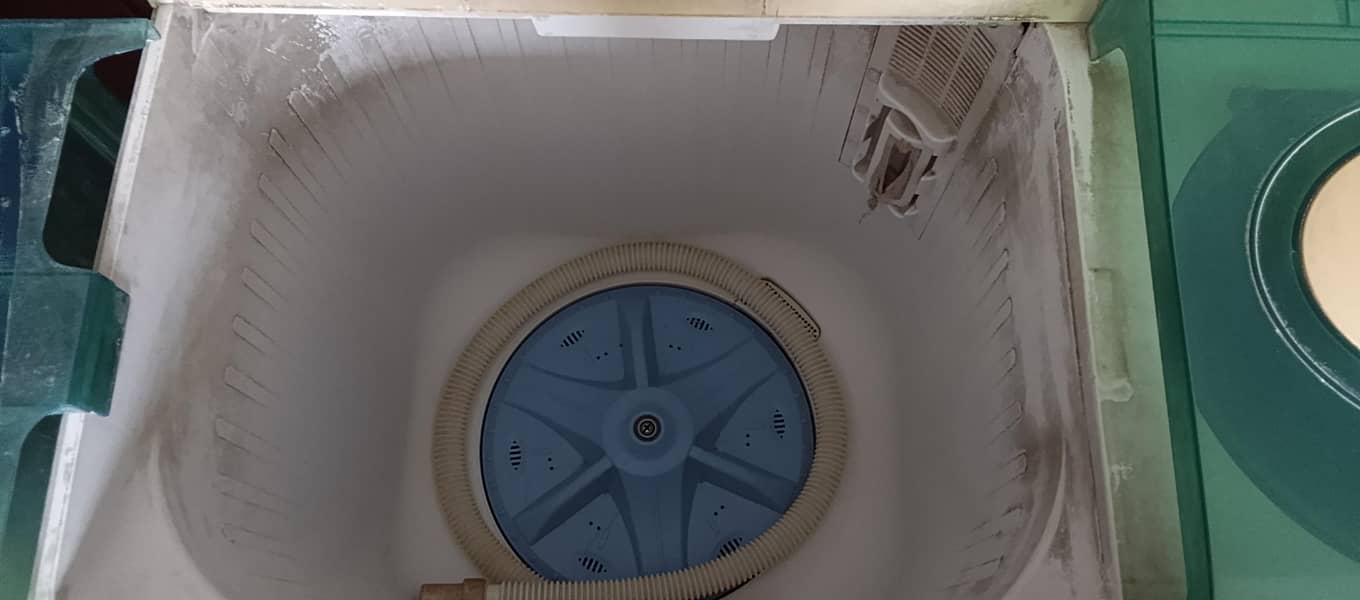 Dawlance top model 11