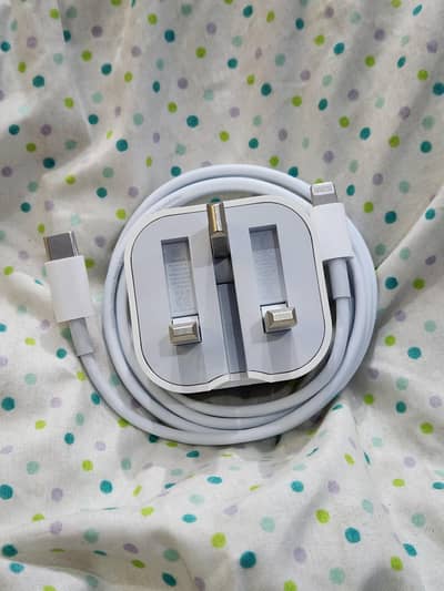 iPhone 14 pro max 20w original charger  14, 15, 16 pro  03209404817