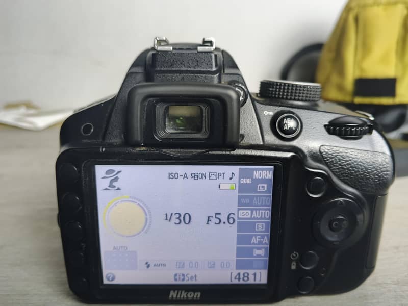 Nikon D3200 camera 4