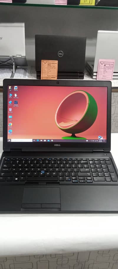 DELL LATITUDE E5590