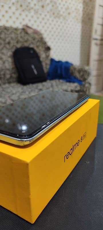 REALME 8 PRO 11