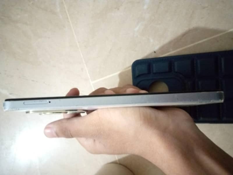 tecno spark 20 4