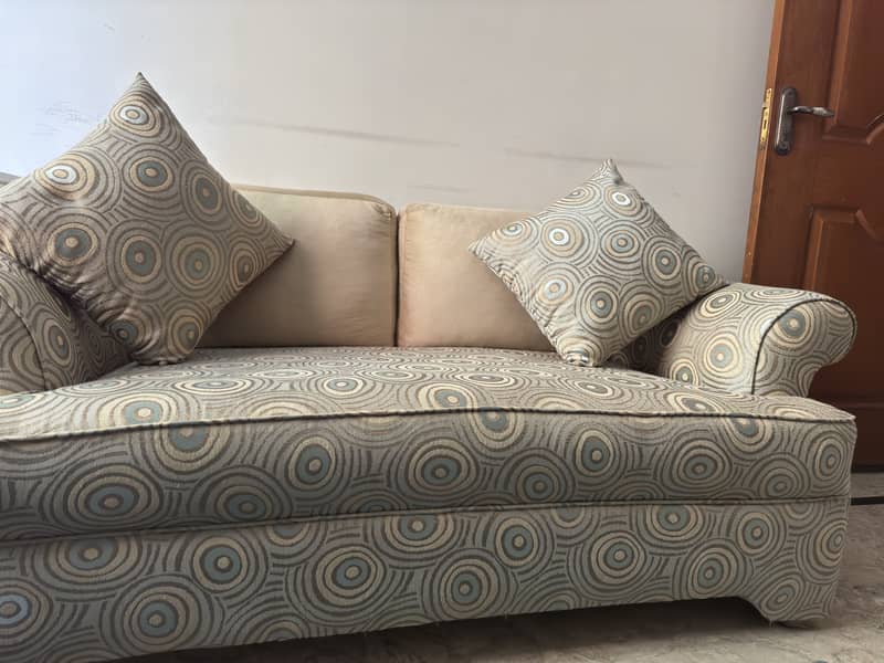 2 seater Sofa 3
