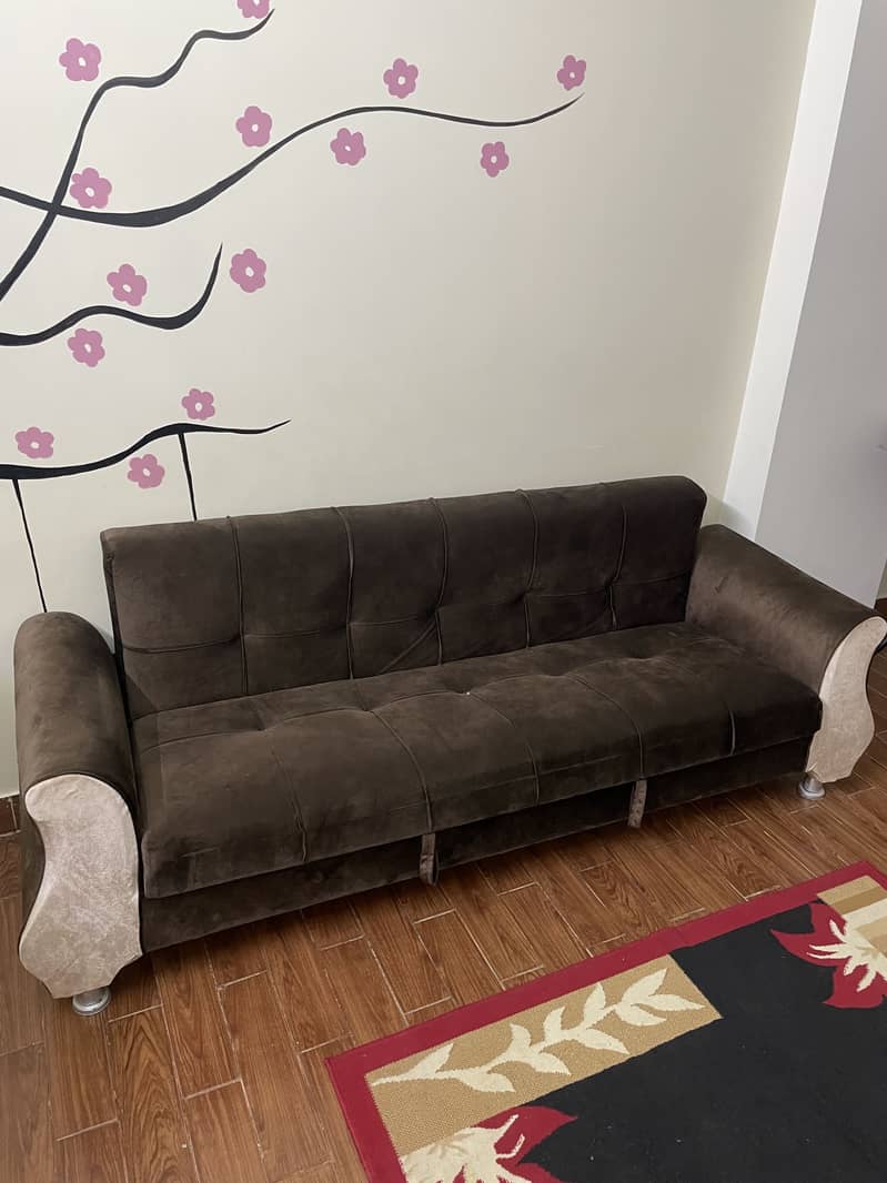 Sofa set 0