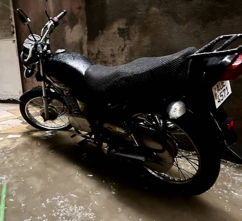Suzuki 150 2