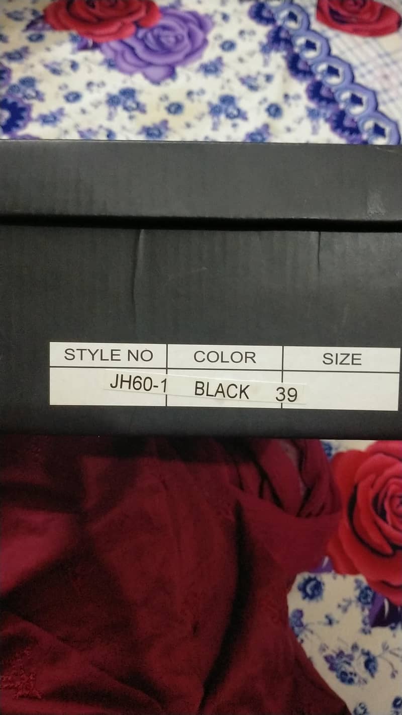 Saint Laurent heel. 7