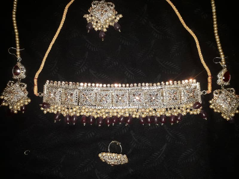 Bridel Chokar Set 0