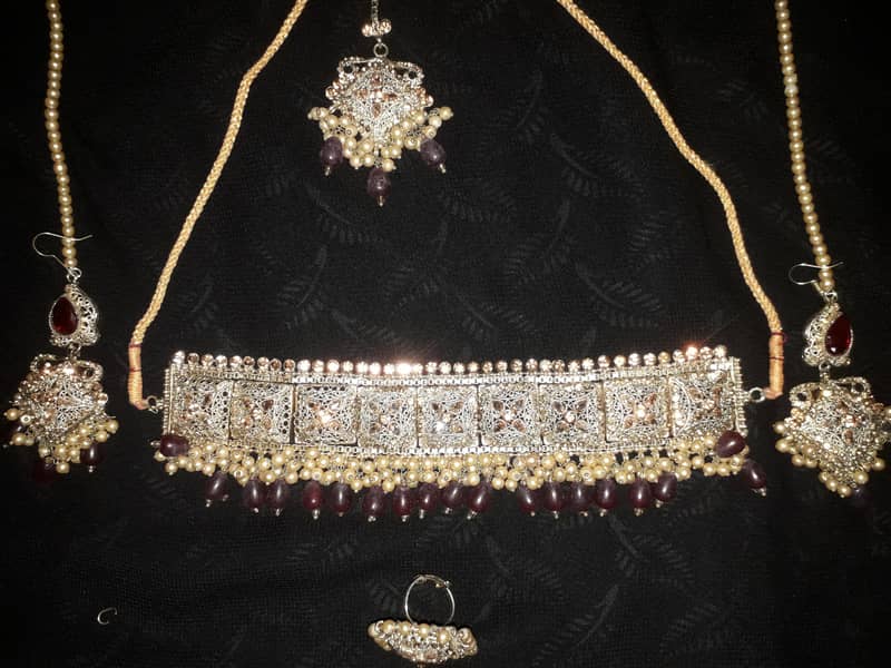 Bridel Chokar Set 1