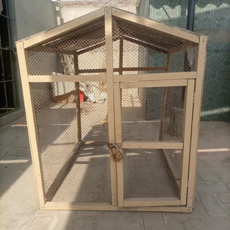 Birds cage in very good condition