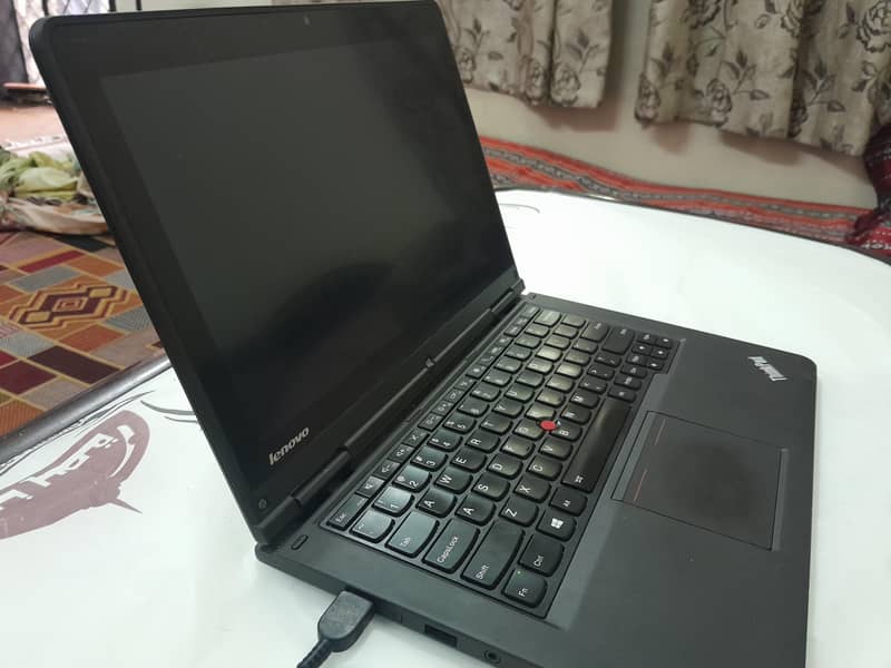 lenovo thinkpad touchscreen. 1